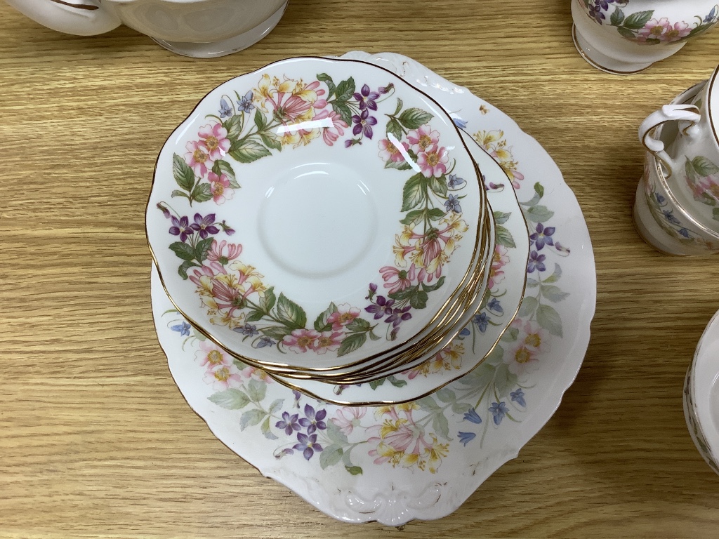 A Royal Albert Country Lane pattern part service